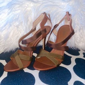 Fendi sandals / heels
